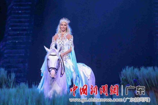【两会·黔言】霍雨佳委员:强化智算能力建设 大力发展人工智能