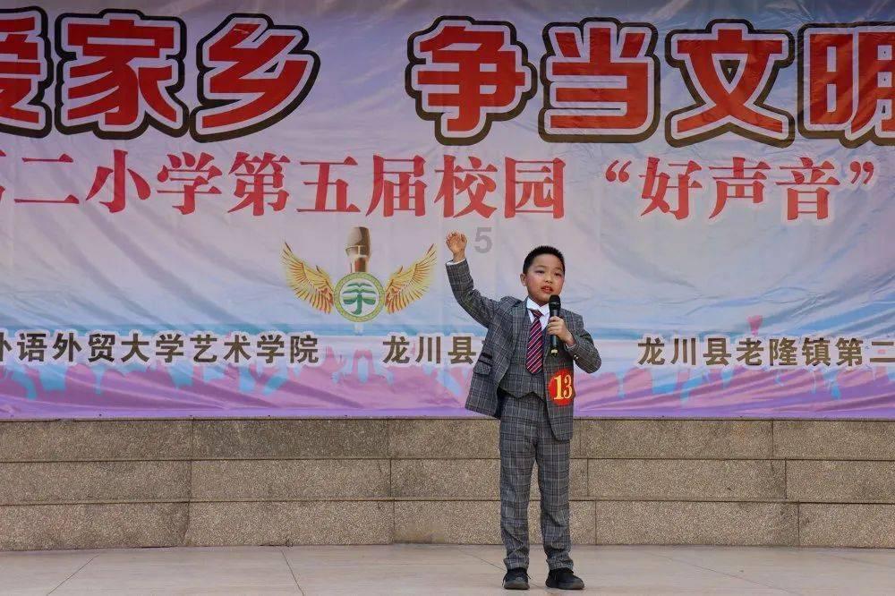 正义感爆棚!摊主被醉酒男子殴打,女生帮作证获赠40串关东煮