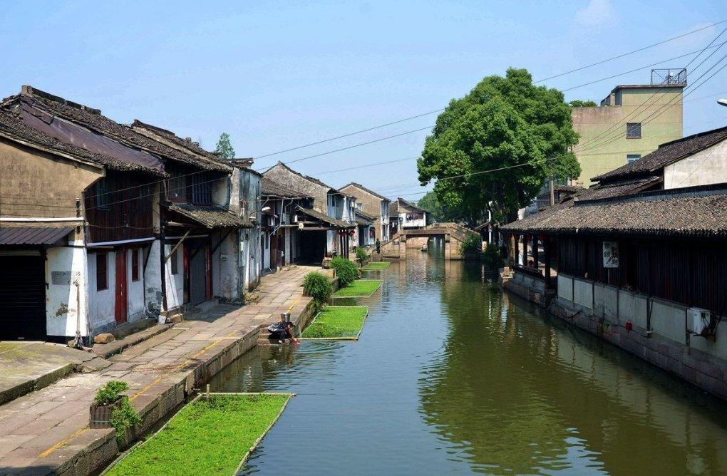 逃离遗弃的建筑5
